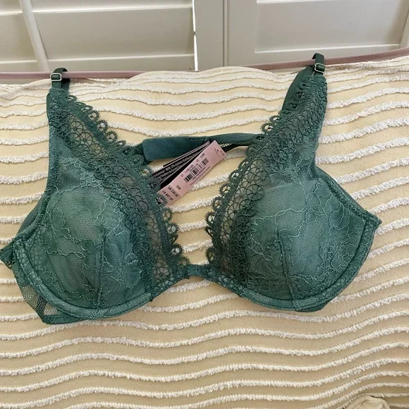 NEW Victoria Secret, Very Sexy, Sage Green Lace Bra 34B NWT - Picture 10 of 10